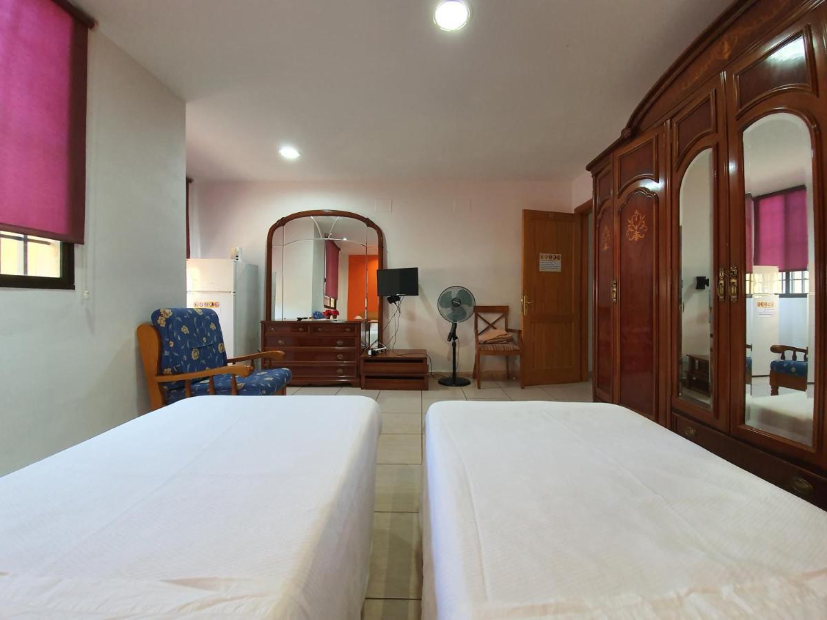 Doramas Private Rooms Shared Toilet Playa del Ingles  Bagian luar foto